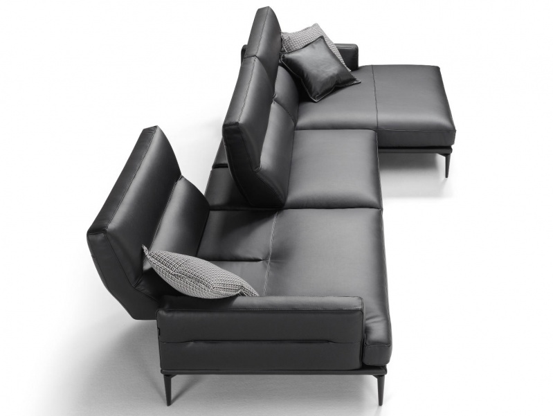 Feng Sofa with Chaise