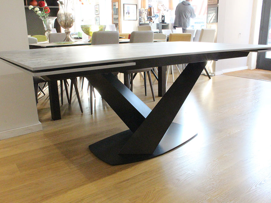 Victoria Dekton top dining table 200/290x120cm in Orix display