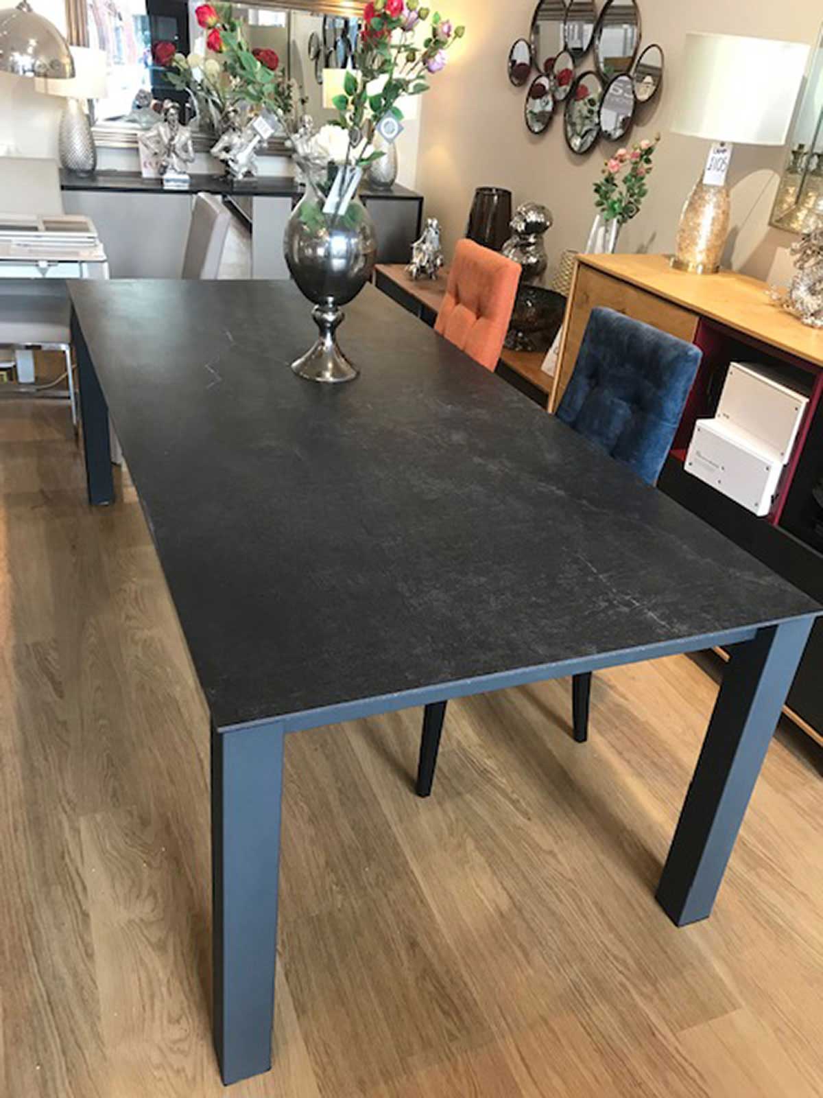 Malia Dekton display Dining table 220x100cm