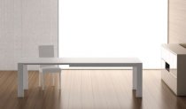 Espacio extendable dining table