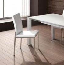 LB3 dining chair