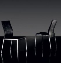 RHO dining chair