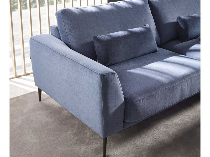 Adagio Sofa