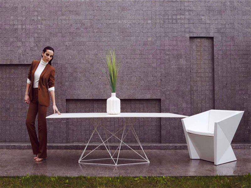 FAZ Steel Outdoor Table