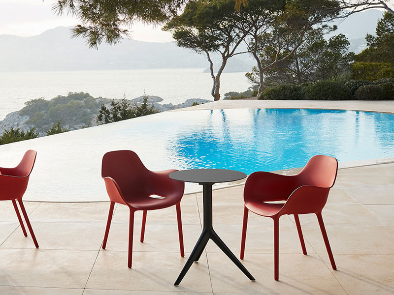 Sabinas Armchair