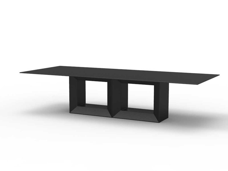 Vela Outdoor Table XL