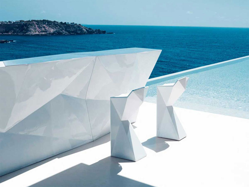 Vertex Outdoor Barstool