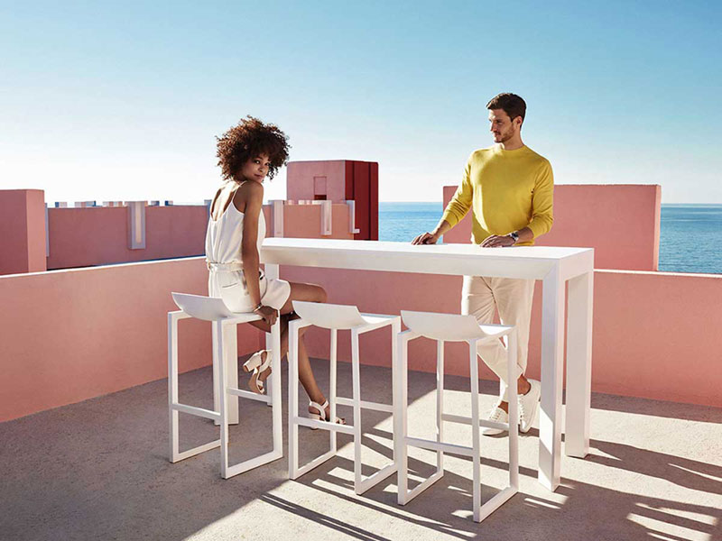 Wall Street Outdoor Barstool