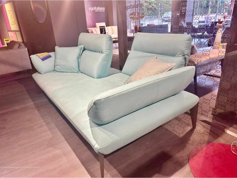 Caveoso Ex-Display Sofa