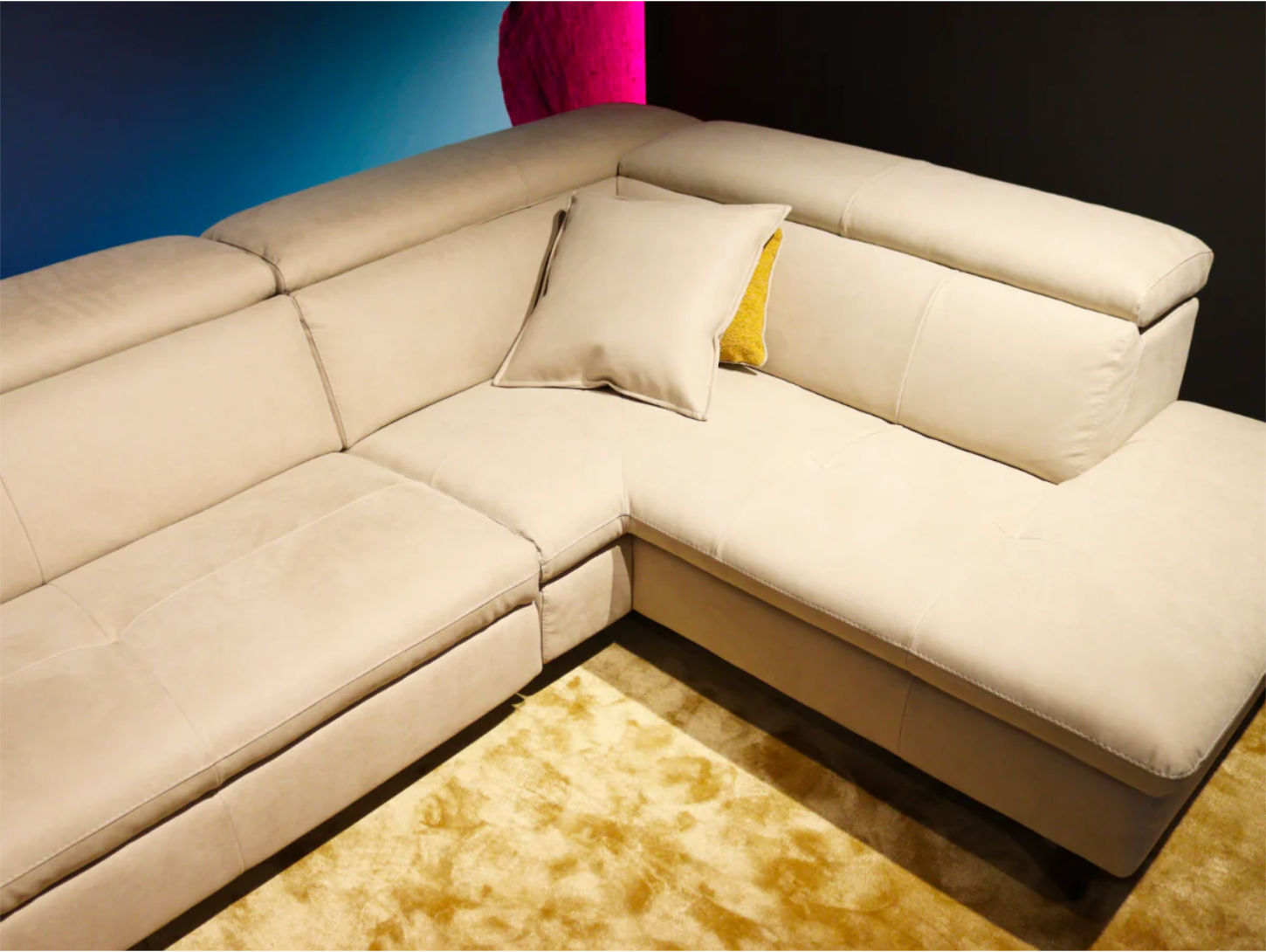 Dafne ExDisplay Corner Sofa