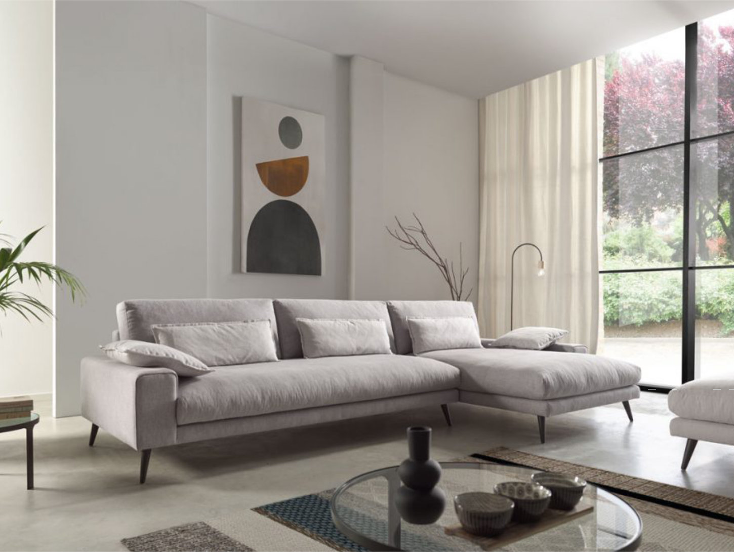 Dallas Sofa with Chaise