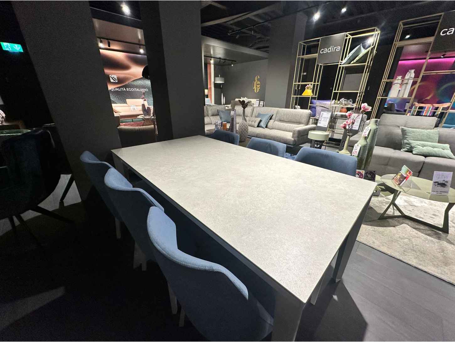 Iconic Dining Table Exdisplay