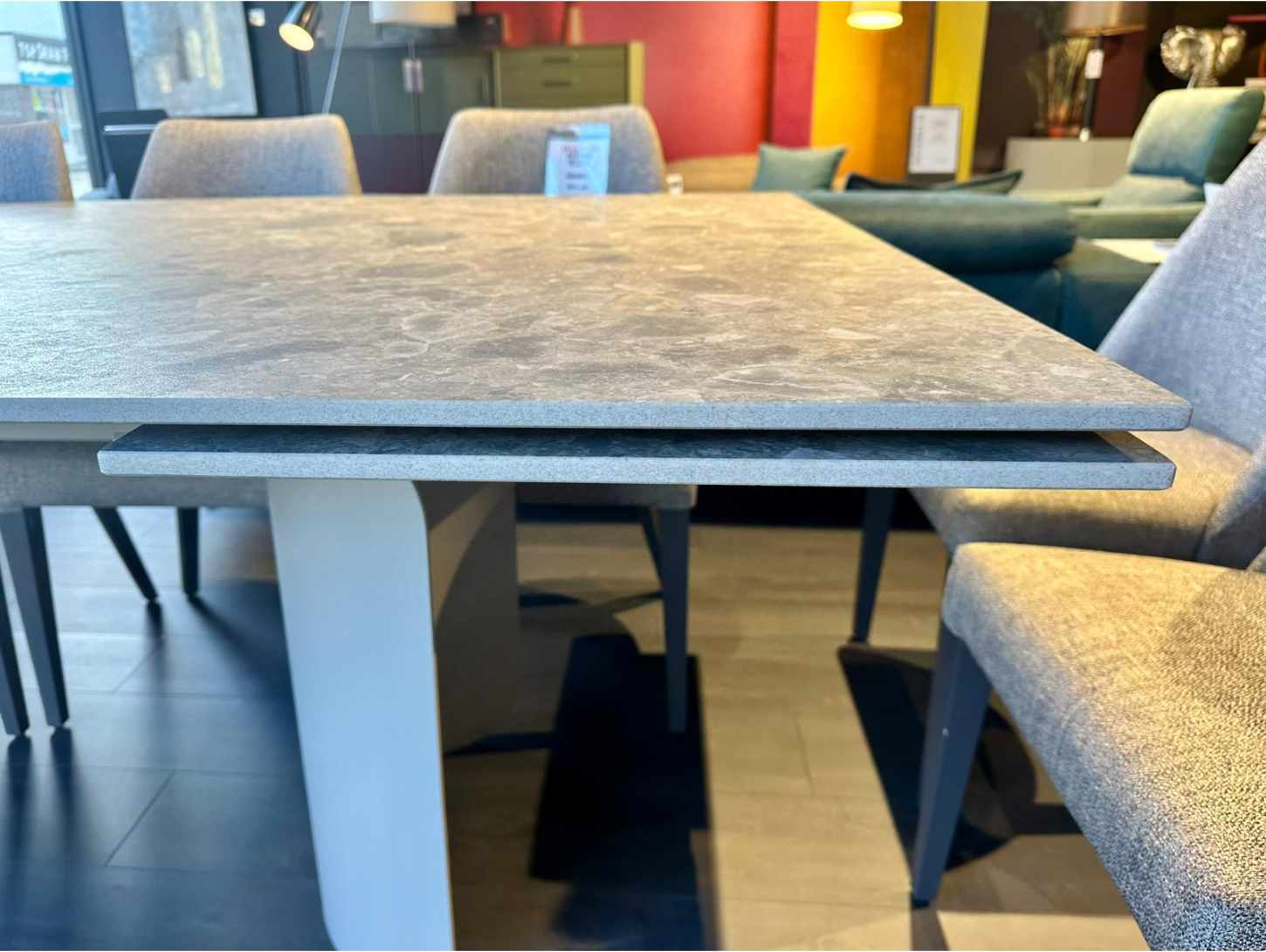 Loop Dining Table Exdisplay