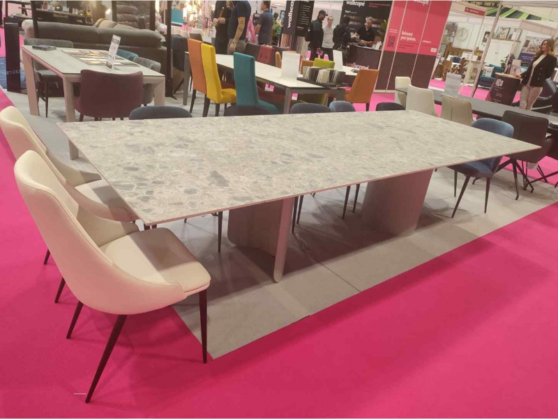 Loop Dining Table Ex-display