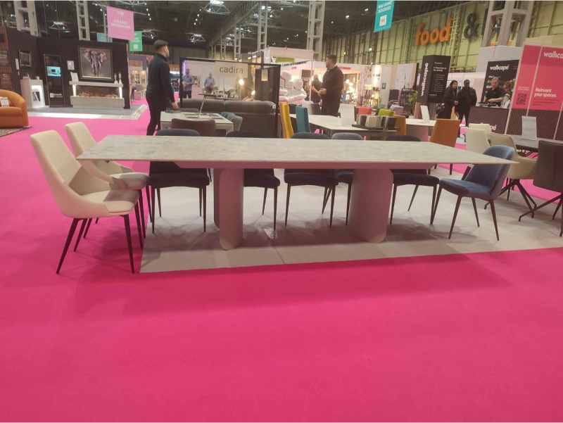 Loop Dining Table Ex-display
