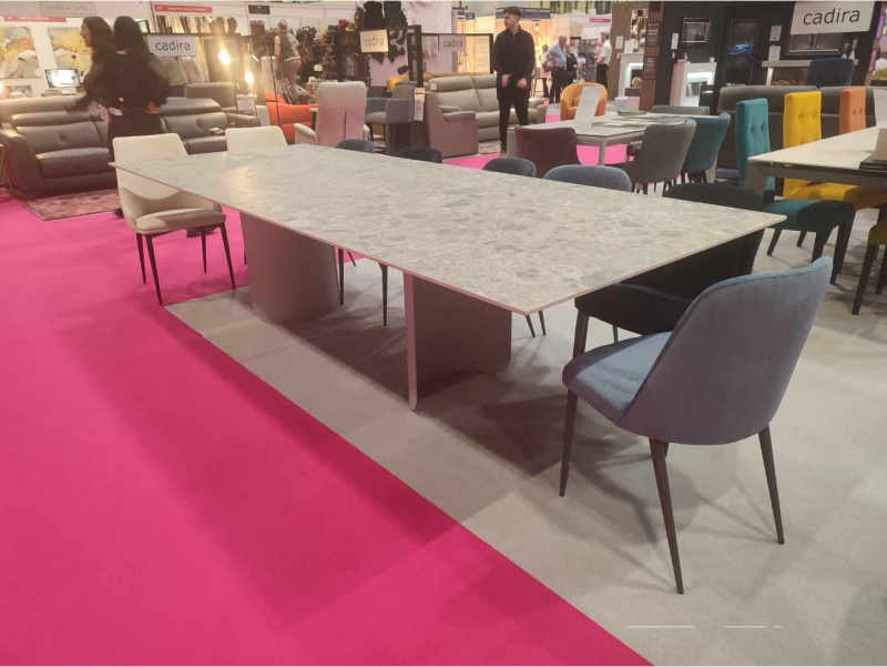 Loop Dining Table Ex-display
