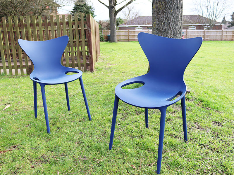 Love Outdoor dining chairs display x4