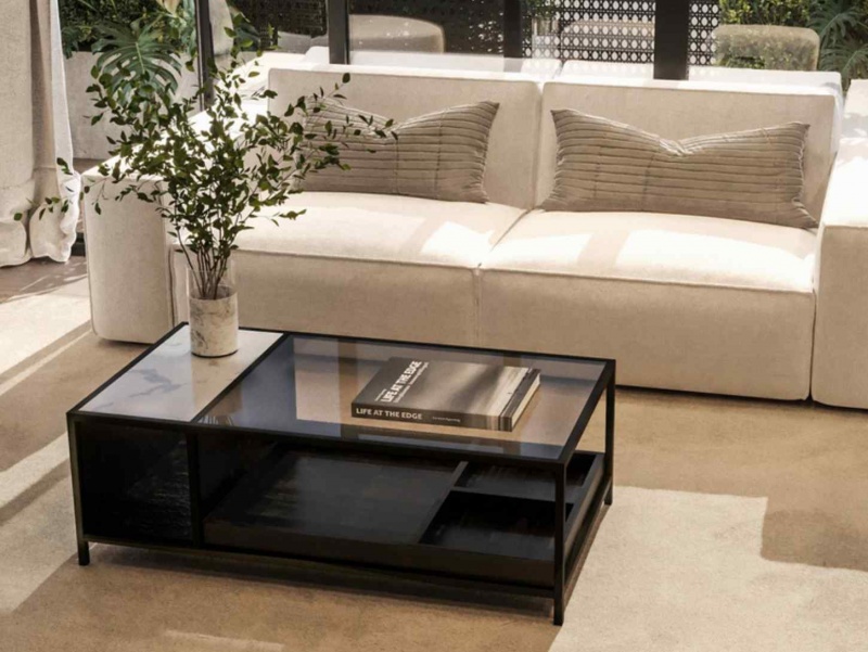 Nebbia Coffee Table