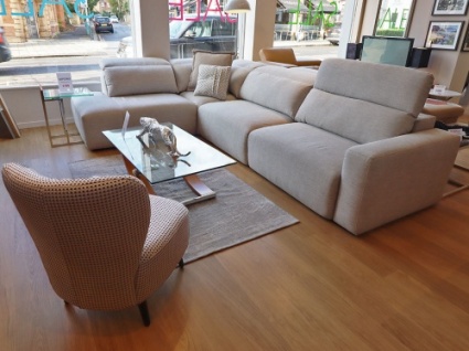 Melanie open corner sofa display