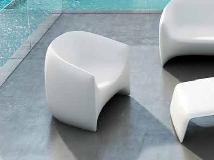 Blow Outdoor Lounge Chair