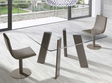 Play square glass dining table