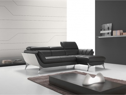 Sueli Sofa with Chaise