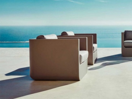 Ulm Outdoor Lounge Chair